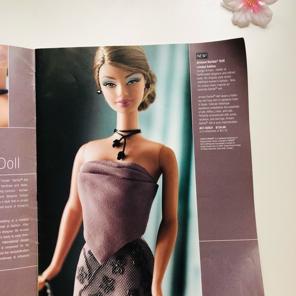 Fall Barbie magazine 🌸 - Picture 2 of 3